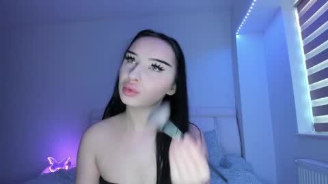 scarlettjakobs online show from May 6, 2026, 3:57 am