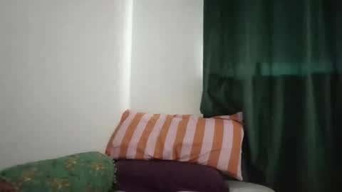 scarlettjo19 online show from February 4, 2026, 7:53 pm