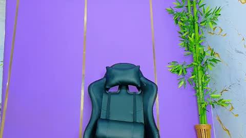 Scarlet online show from September 19, 2025, 2:29 pm