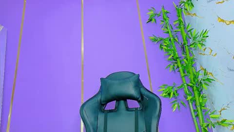 Scarlet online show from October 10, 2025, 4:55 am