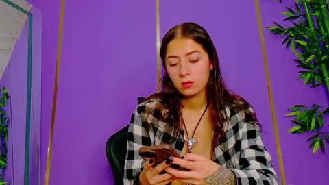 Scarlet online show from October 25, 2025, 8:36 pm