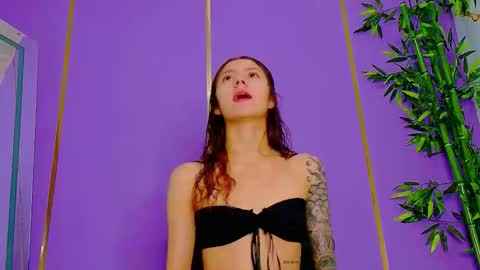 Scarlet online show from October 27, 2025, 7:29 pm