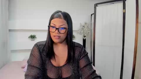 Snapshot of scarlettlee8 chatting on November 1, 2025, 3:30 am scarlettlee8 online show from November 1, 2025, 3:30 am