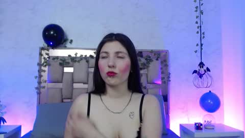 Scarlet online show from November 8, 2025, 11:21 am