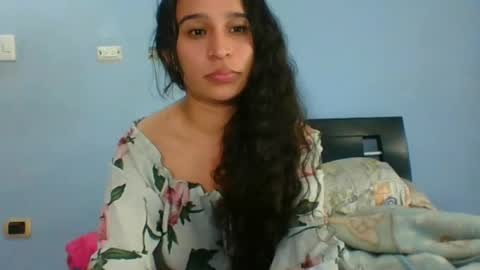 Nataly online show from May 14, 2026, 2:51 am