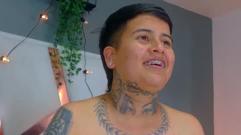 S C A R L E T T  online show from November 4, 2025, 8:41 pm