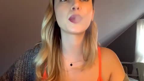 ScarlettxBlonde online show from March 12, 2026, 3:40 pm