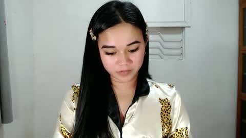 scarletvamp online show from February 17, 2025, 12:16 pm