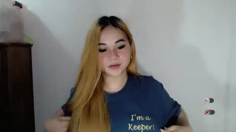 Snapshot of scarletvamp chatting on October 4, 2025, 11:47 pm scarletvamp online show from October 4, 2025, 11:47 pm