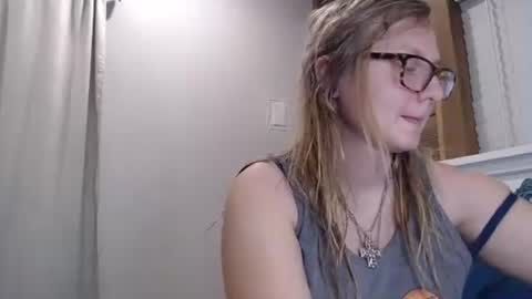 Snapshot of scartit chatting on February 12, 2026, 3:34 am ScarTit Bernhard online show from February 12, 2026, 3:34 am