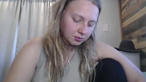 Snapshot of scartit chatting on March 9, 2026, 4:22 pm ScarTit Bernhard online show from March 9, 2026, 4:22 pm