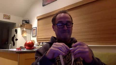 scbiggersballs online show from November 9, 2025, 12:09 am