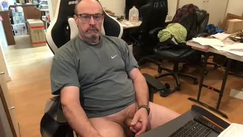 Snapshot of schief6218 chatting on March 9, 2026, 12:31 pm schief6218 online show from March 9, 2026, 12:31 pm