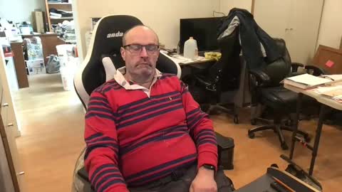 Snapshot of schief6218 chatting on March 23, 2026, 12:31 pm schief6218 online show from March 23, 2026, 12:31 pm