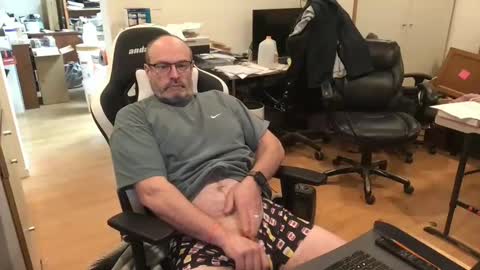 Snapshot of schief6218 chatting on March 30, 2026, 11:00 am schief6218 online show from March 30, 2026, 11:00 am