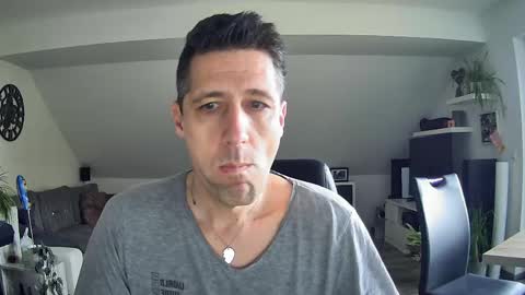 Dildomen online show from March 26, 2026, 8:31 am