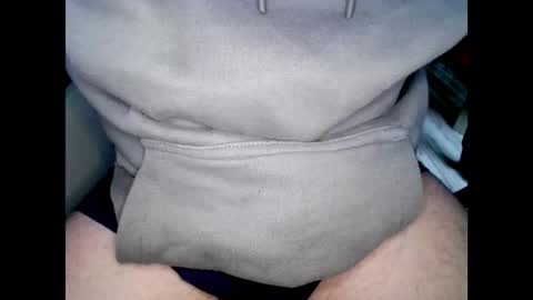 Guy online show from October 5, 2025, 1:42 pm