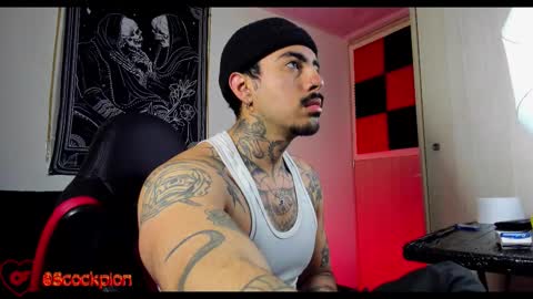 Snapshot of scockpion_ chatting on February 18, 2026, 8:21 am Alejandro help me to reach 200 thumps up online show from February 18, 2026, 8:21 am