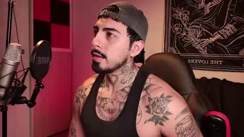 Alejandro help me to reach 200 thumps up online show from June 16, 2026, 7:33 am