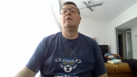 Scoobs online show from May 27, 2026, 2:41 am