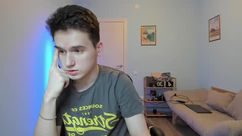 Snapshot of scooby_r chatting on January 30, 2025, 5:41 am Thomas brunette and Alex blond online show from January 30, 2025, 5:41 am