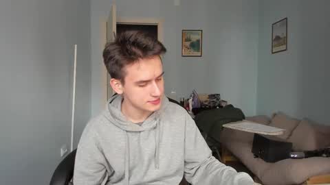 Snapshot of scooby_r chatting on March 12, 2025, 12:47 pm Thomas brunette and Alex blond online show from March 12, 2025, 12:47 pm