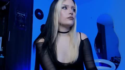 Snapshot of scorpiogoddesss chatting on March 19, 2026, 8:02 pm Goddess online show from March 19, 2026, 8:02 pm