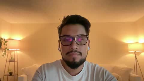 scorpioman3812 online show from November 8, 2025, 11:36 pm