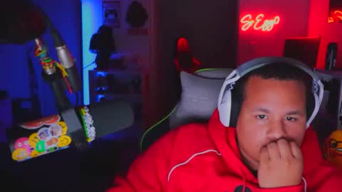 Snapshot of scorpion_boo chatting on November 19, 2025, 5:40 am scorpion online show from November 19, 2025, 5:40 am