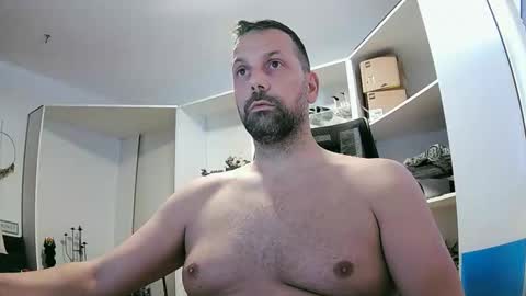 Snapshot of scorpion_cock chatting on April 19, 2026, 4:50 pm scorpion_cock online show from April 19, 2026, 4:50 pm