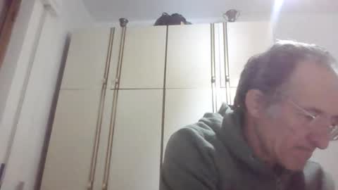 Snapshot of scotchwhieskie chatting on October 8, 2025, 6:38 pm scotchwhieskie online show from October 8, 2025, 6:38 pm