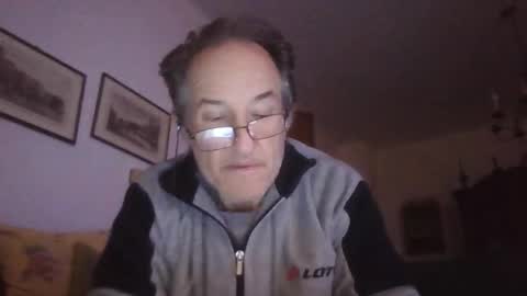 Snapshot of scotchwhieskie chatting on February 22, 2026, 10:52 pm scotchwhieskie online show from February 22, 2026, 10:52 pm