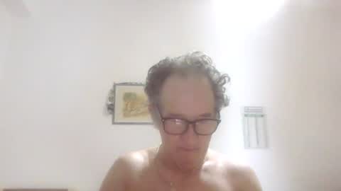 scotchwhieskie online show from July 12, 2026, 2:19 pm