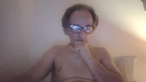scotchwhieskie online show from July 28, 2026, 10:42 pm