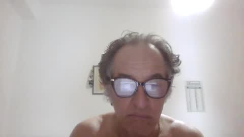 scotchwhieskie online show from August 9, 2026, 10:15 pm