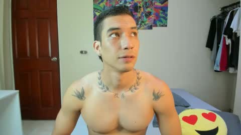 Daniel martinez - Independent model online show from December 5, 2024, 9:50 pm