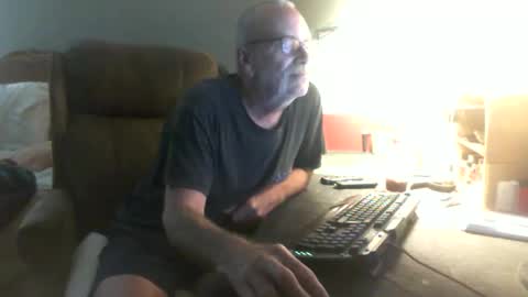scotsman_62 online show from June 9, 2026, 8:48 am