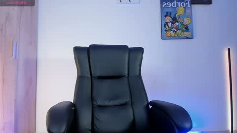 scott_delta online show from December 11, 2024, 1:37 am
