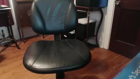 Snapshot of scottbearfun chatting on January 9, 2026, 3:37 pm scottbearfun online show from January 9, 2026, 3:37 pm