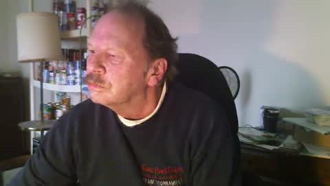 Snapshot of scotthard chatting on December 1, 2024, 7:47 pm scotthard online show from December 1, 2024, 7:47 pm