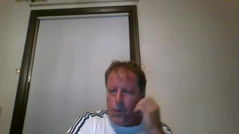 Snapshot of scottpbi52 chatting on July 4, 2026, 1:01 am scottpbi52 online show from July 4, 2026, 1:01 am