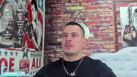 Snapshot of scotty_music chatting on October 10, 2025, 1:37 am Ricardo online show from October 10, 2025, 1:37 am