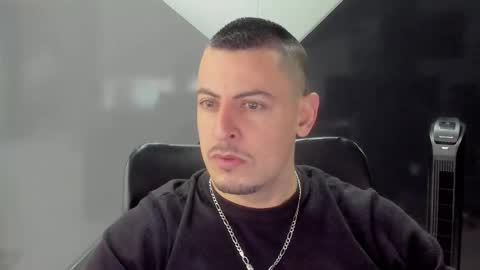 Snapshot of scotty_music chatting on February 9, 2026, 12:53 pm Ricardo online show from February 9, 2026, 12:53 pm