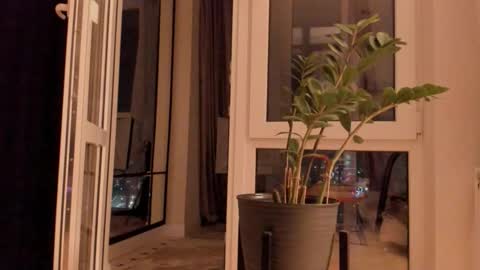 scout_girll_ online show from September 9, 2025, 8:08 pm