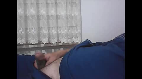 Snapshot of screw2 chatting on December 19, 2024, 9:28 pm Evren online show from December 19, 2024, 9:28 pm