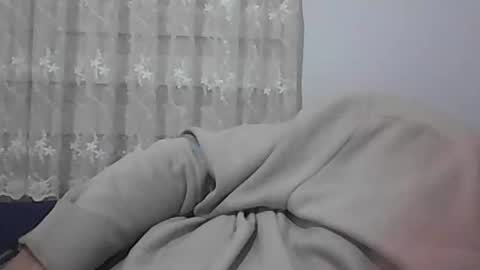 Snapshot of screw2 chatting on January 13, 2025, 8:37 pm Evren online show from January 13, 2025, 8:37 pm