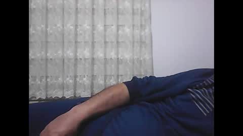 Snapshot of screw2 chatting on February 1, 2025, 7:23 pm Evren online show from February 1, 2025, 7:23 pm