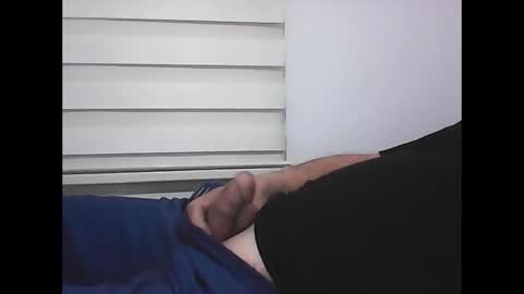 Snapshot of screw2 chatting on February 18, 2025, 4:05 pm Evren online show from February 18, 2025, 4:05 pm