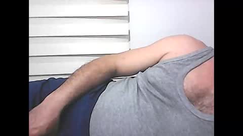 Snapshot of screw2 chatting on March 11, 2025, 7:36 pm Evren online show from March 11, 2025, 7:36 pm