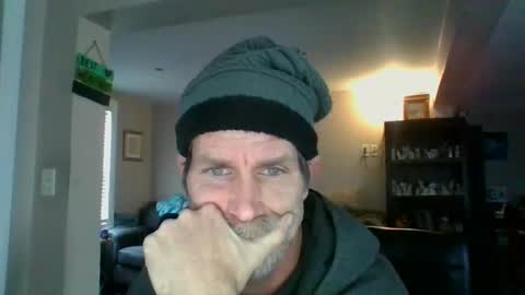 Snapshot of scroach11 chatting on January 29, 2025, 6:18 pm GettOffMyLawn online show from January 29, 2025, 6:18 pm